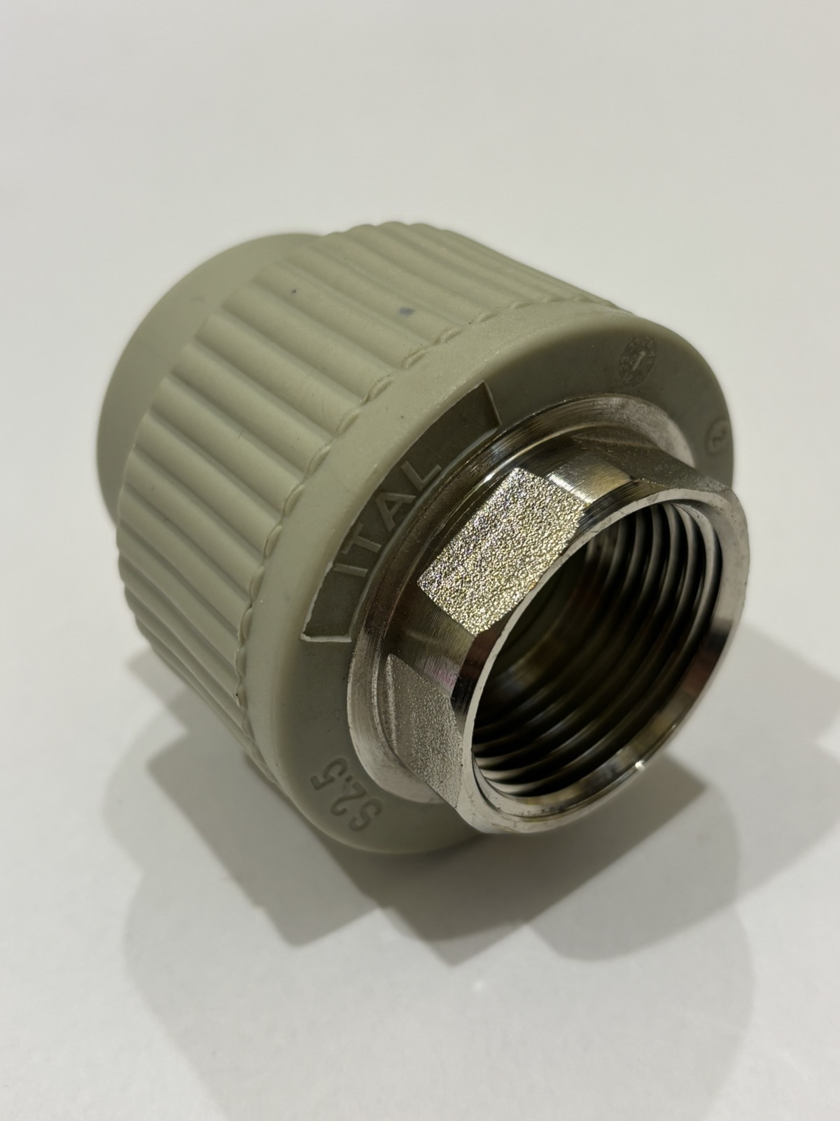 Муфта із внутрішнім різьбленням 50х1 1/2" ППР/латунь, ITAL